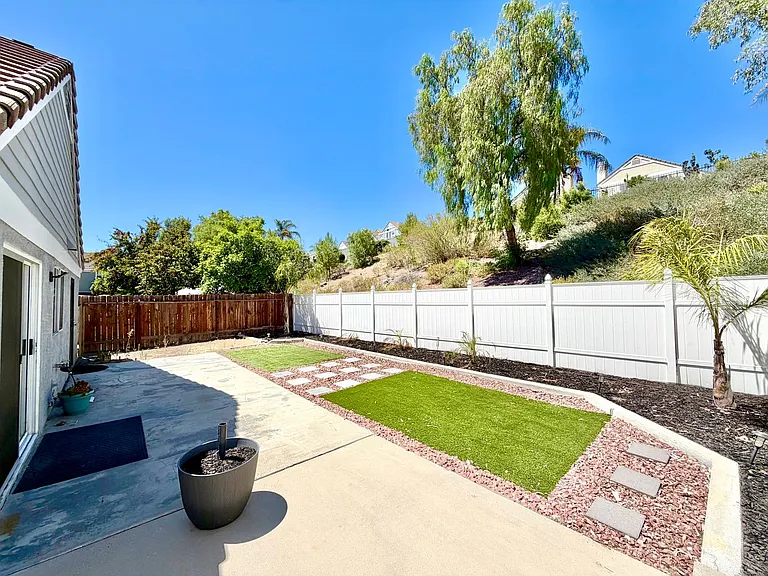 23986 Falconer Dr — Photo 25