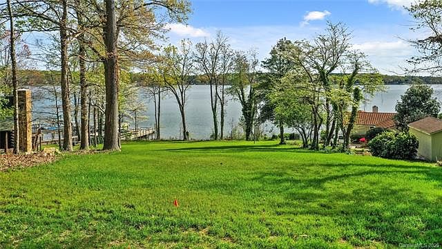 1st image of 4856 Moonlite Bay Dr