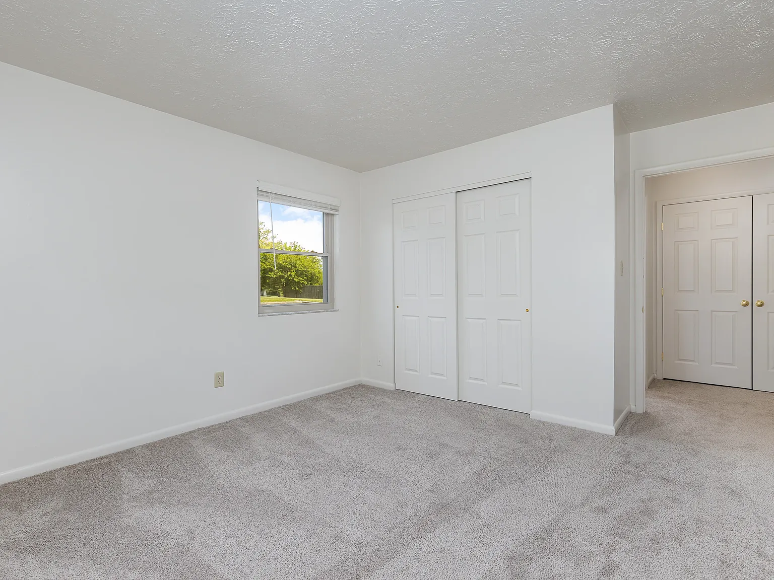 American Village Apartments — Photo 4