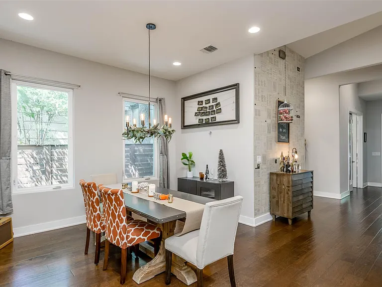 2113 Glendale Pl — Photo 15