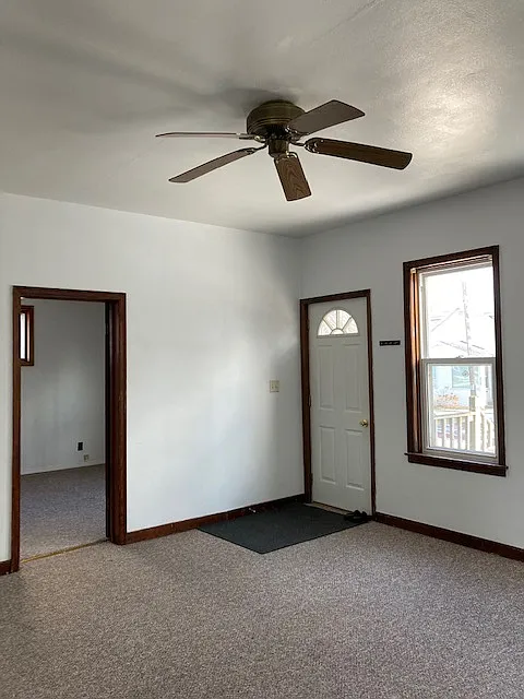3 bed, 1470 sqft, $1,195 — Photo 2