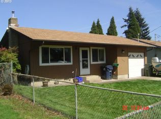 3806 E St, Springfield, OR 97478