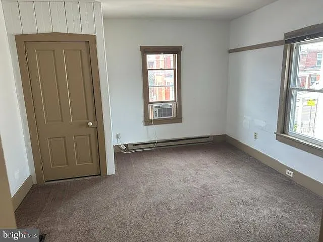 317 N State St — Photo 9
