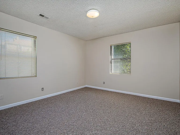 110 Heywood Rd #2D — Photo 15
