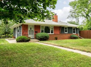 4516 Old Shakopee Rd W, Bloomington, MN 55437