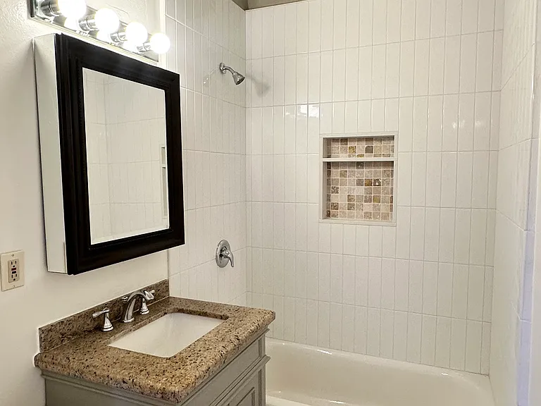 2100 Red Rose Way #26-T — Photo 10