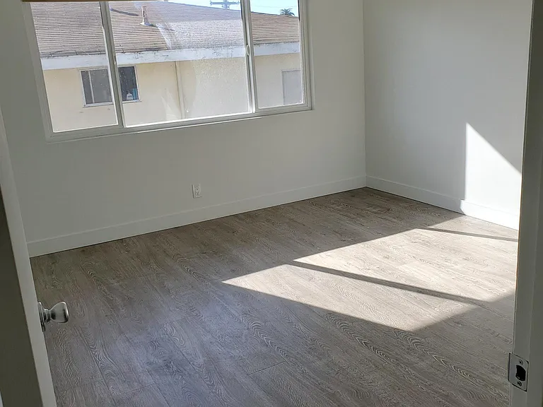 519 Raymond Ave #6 — Photo 12