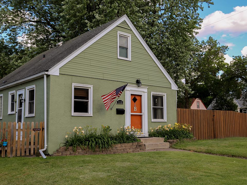 1st image of 1112 Oakdale Ave