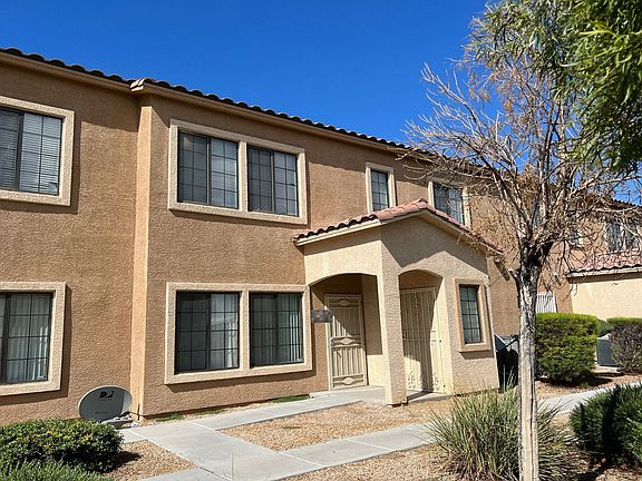 3rd image of 2019 Rancho Lake Dr Unit 206