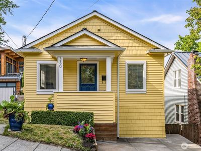 330 NE 55th Street, Seattle, WA, 98105