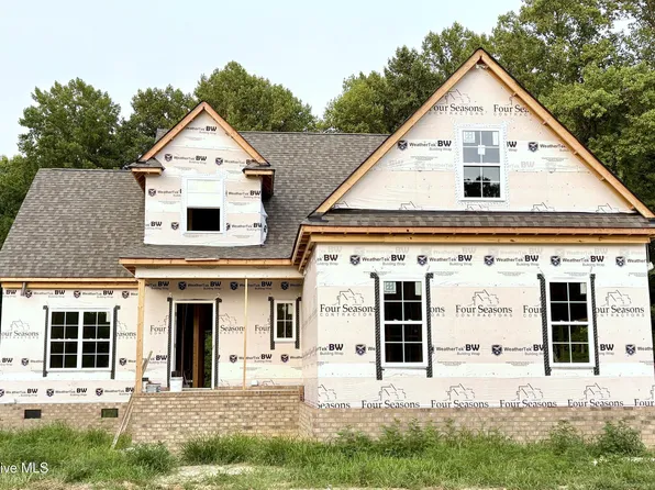 3934 Carriage Woods Court, Rocky Mount, NC 27804