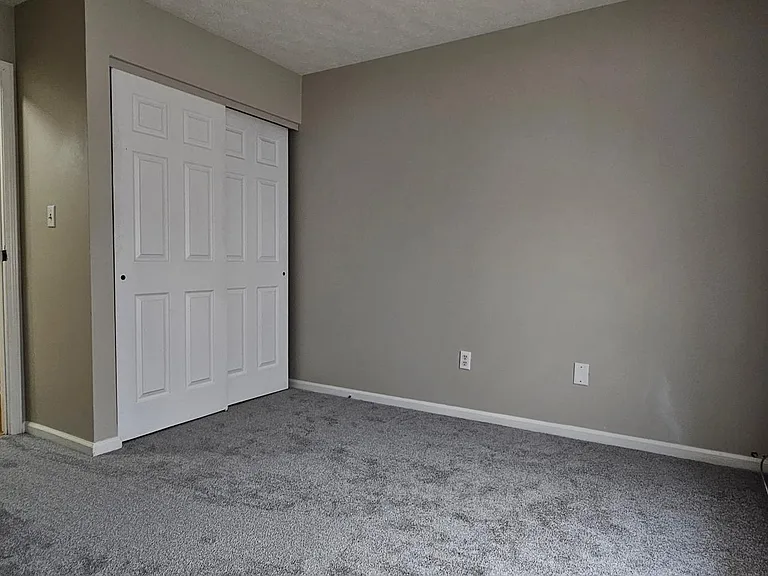 5275 Portland St #304 — Photo 12