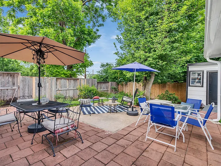 10309 Chesterfield Dr — Photo 19