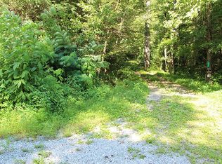 4372 Two Boogertown Rd, Sevierville, TN 37876