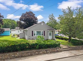 851 Cilley Rd, Manchester, NH 03103