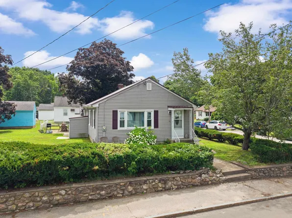 851 Cilley Road, Manchester, NH 03103