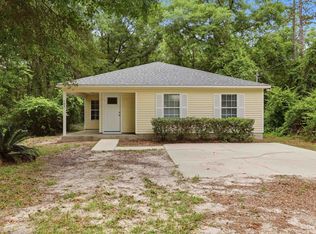 137 Choctaw Rd, Crawfordville, FL 32327