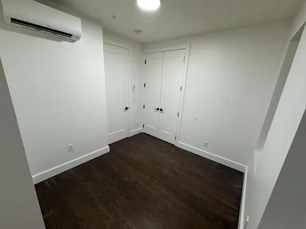 272 Hoboken Avenue image 2 of 6