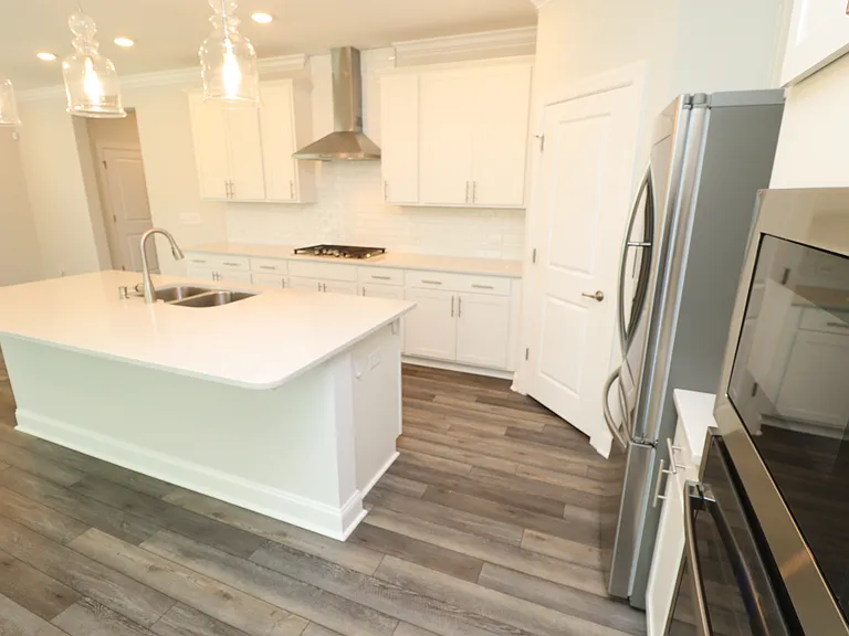 2936 Baronial St — Photo 9
