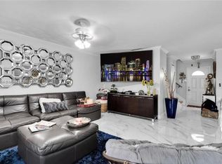 15134 SW 94th Ter #15134, Miami, FL 33196