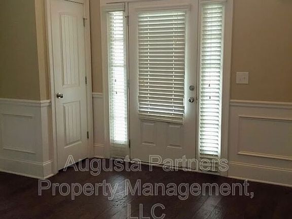 2nd image of 221 Corley Cir