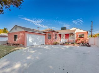 6934 Newcastle Ave, Reseda, CA 91335