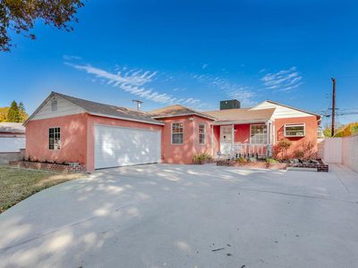 6934 Newcastle Ave, Reseda, CA, 91335