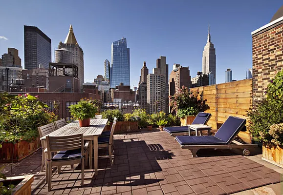 Sold by Compass | media 8