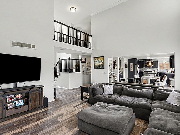 5th image of 63564 Monticello East St E