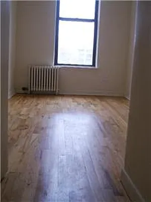 Rented by AJ Clarke | media 22