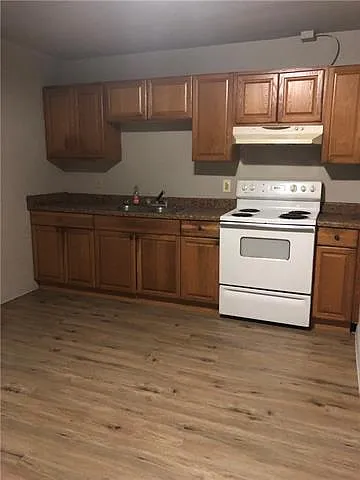 1 bed, 1.0 bath, 650 sqft, $1,100 — Photo 3