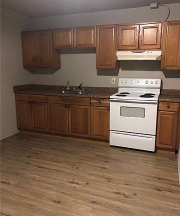 3rd image of 36326 Salmen St