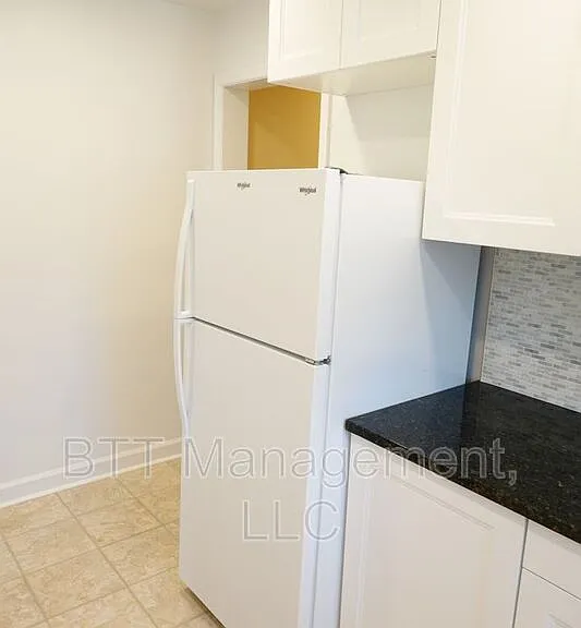 8802 Plymouth St #6 — Photo 26