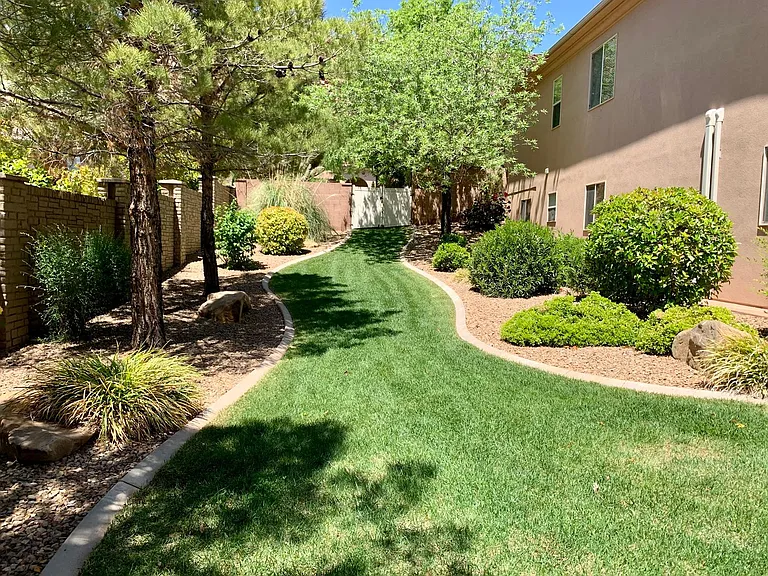 2276 E Greystone Dr — Photo 22