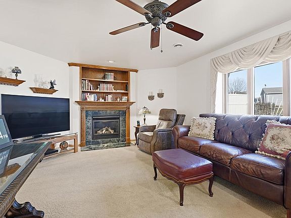 2nd image of 111 Elizabeth Court