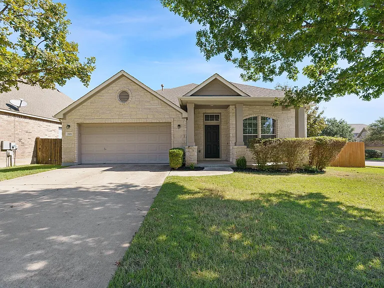 3501 Shellcastle Ln — Photo 2