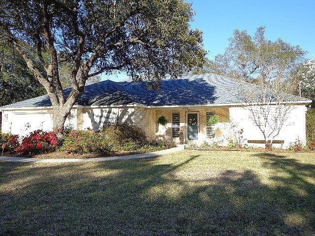 1st image of 2624 Avenida De Soto