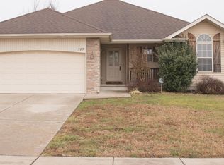 785 S Lester Rd, Springfield, MO 65802