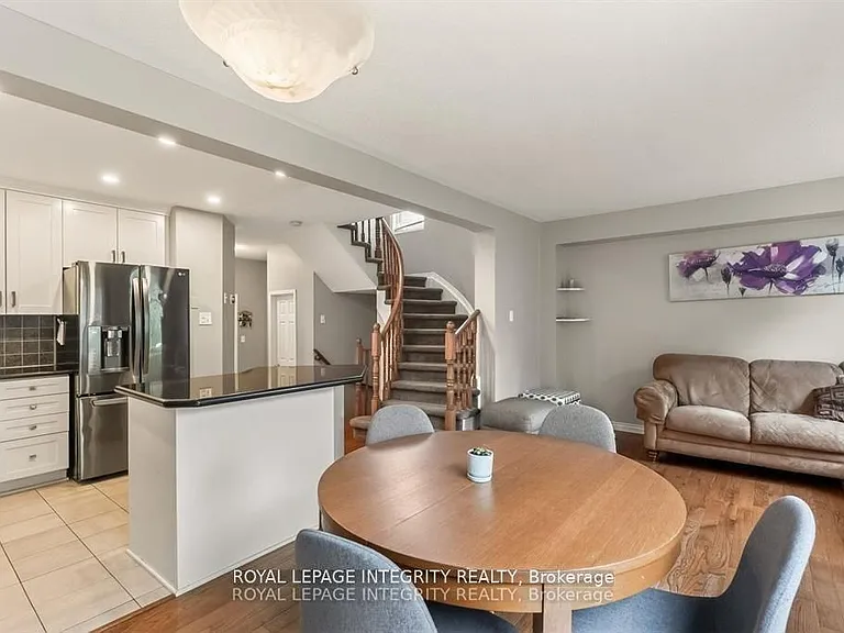 106 Blackdome Cres — Photo 13