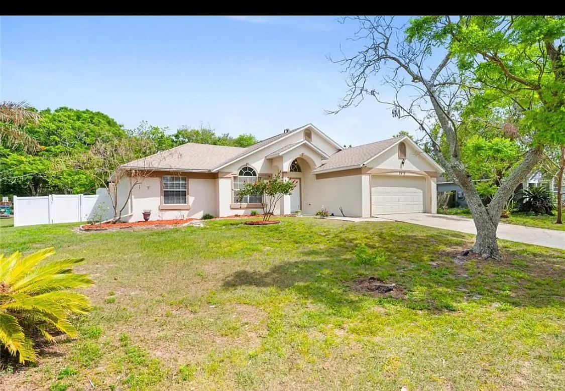 3 bed, 1738 sqft, $2,400 — Photo 1