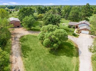 25648 S State Line Rd, Crete, IL 60417