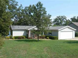 112 Edgewood Dr, Bull Shoals, AR 72619