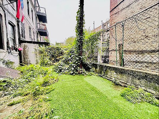 1st image of 388 Woodbine St #1C