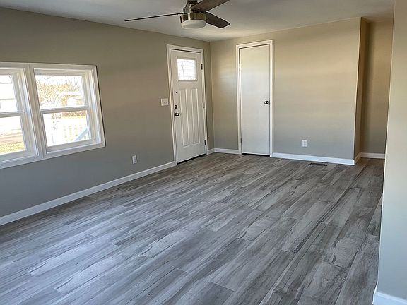 5th image of 27566 Oak Meadow Dr