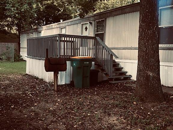 2nd image of 9915 Cedar Branch Dr