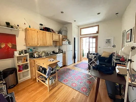 Rented by Best Apartments North Inc | media 11