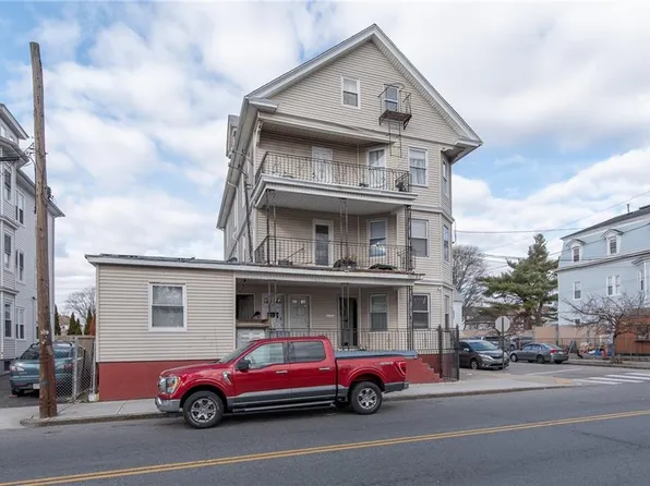 645 Cranston St, Providence, RI 02907