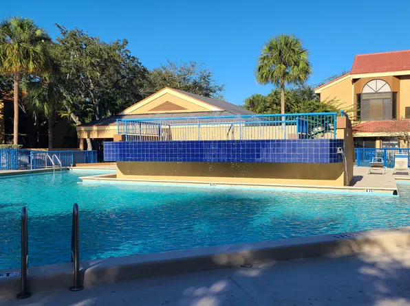 15579 Miami Lakeway N APT 101, Miami Lakes, FL 33014