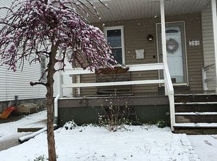 544 Broad St, Spring City, PA 19475