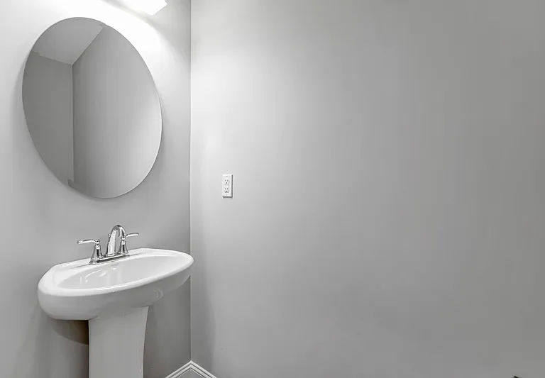 24 Ginsberg Rd — Photo 34